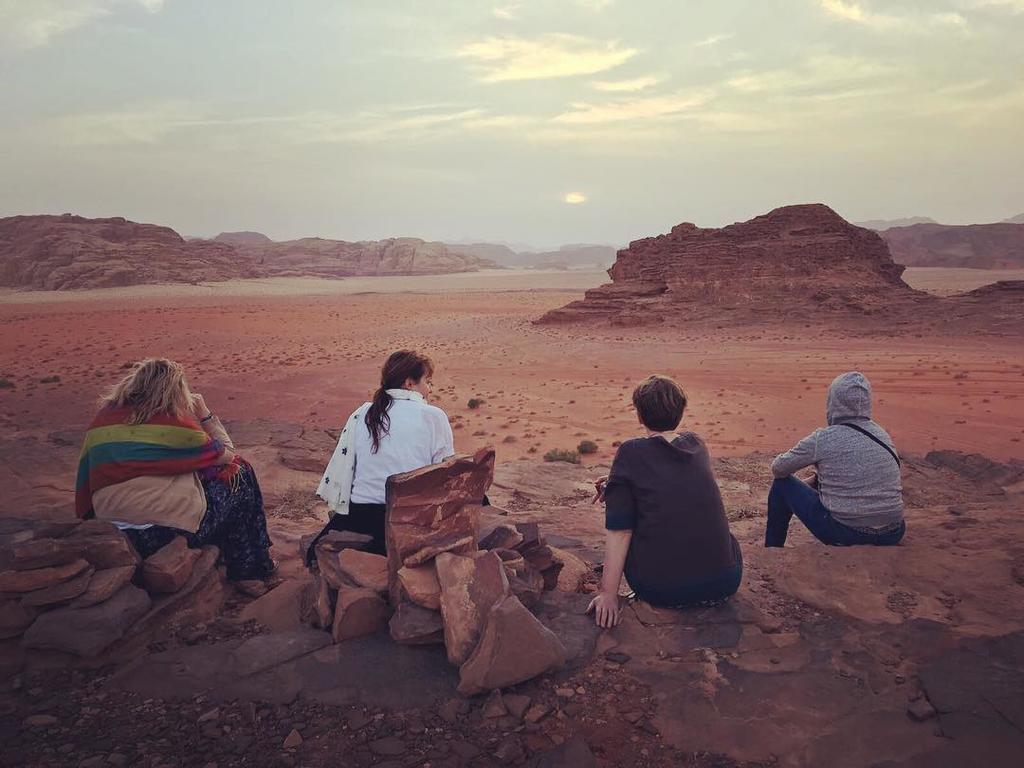 Wadi Rum Light Camp Экстерьер фото