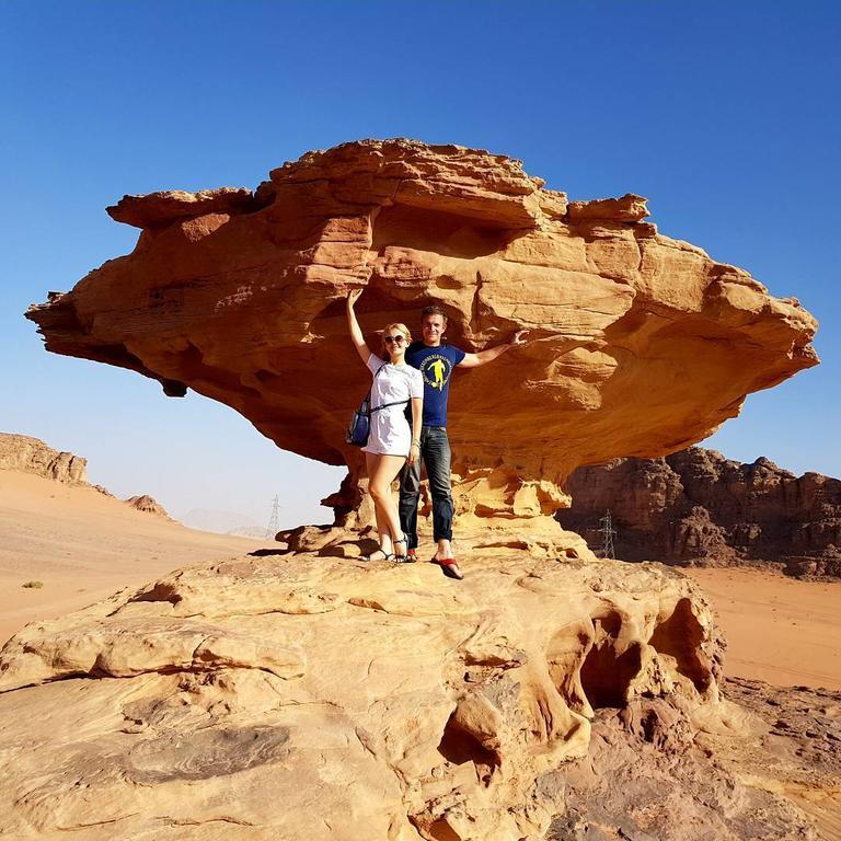 Wadi Rum Light Camp Экстерьер фото
